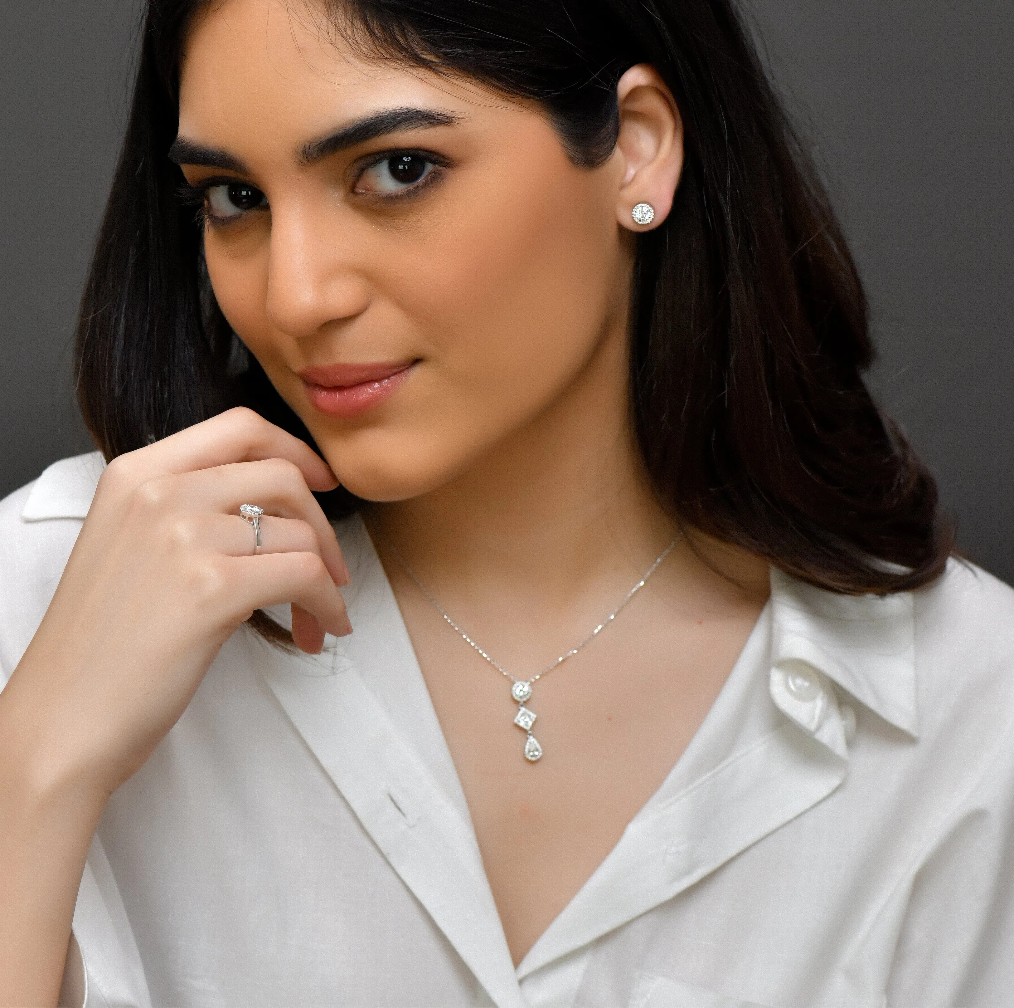 1.15 TW Diamond Pendant