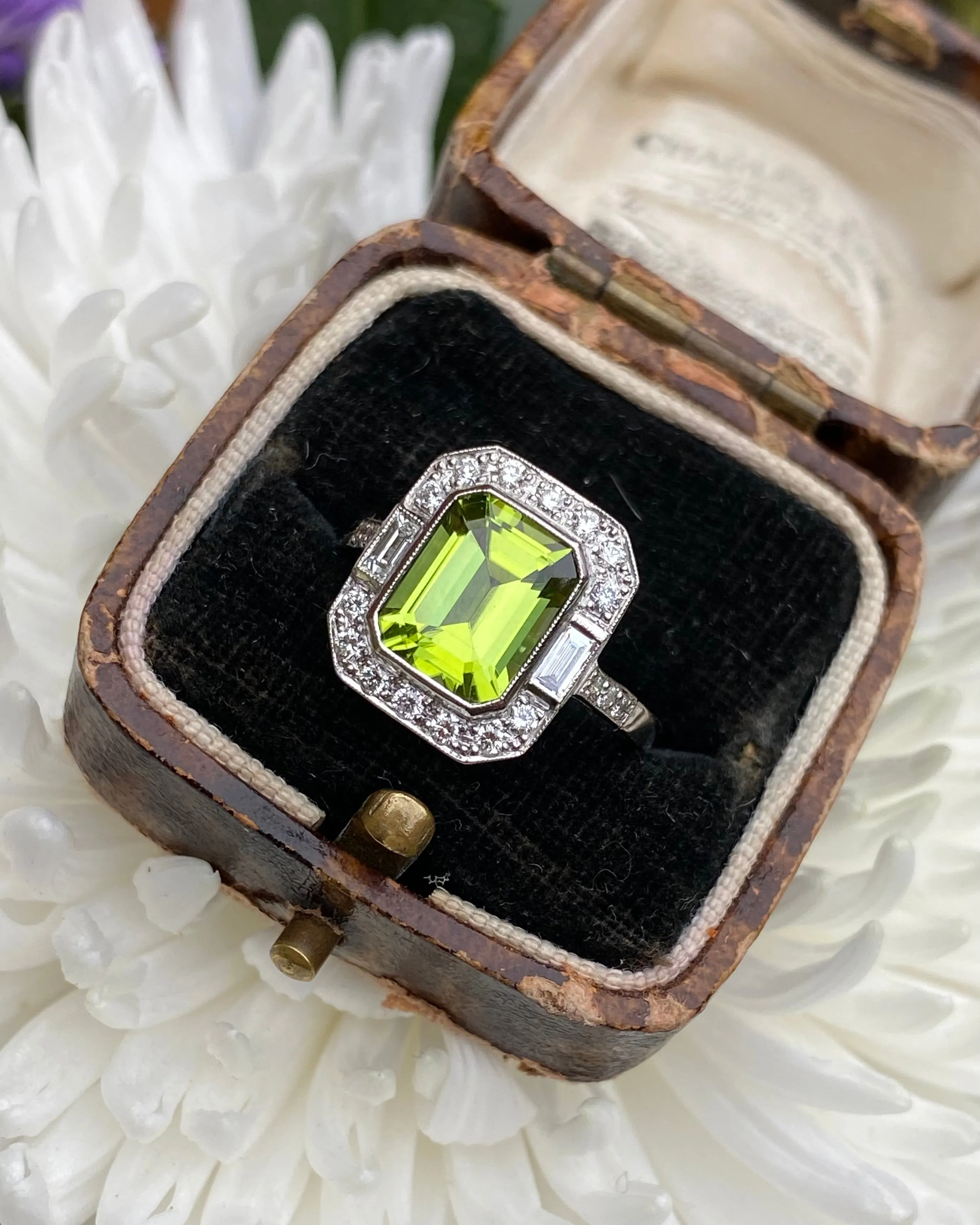Art Deco Peridot and Diamond Platinum Ring 0.45ct   2.0ct