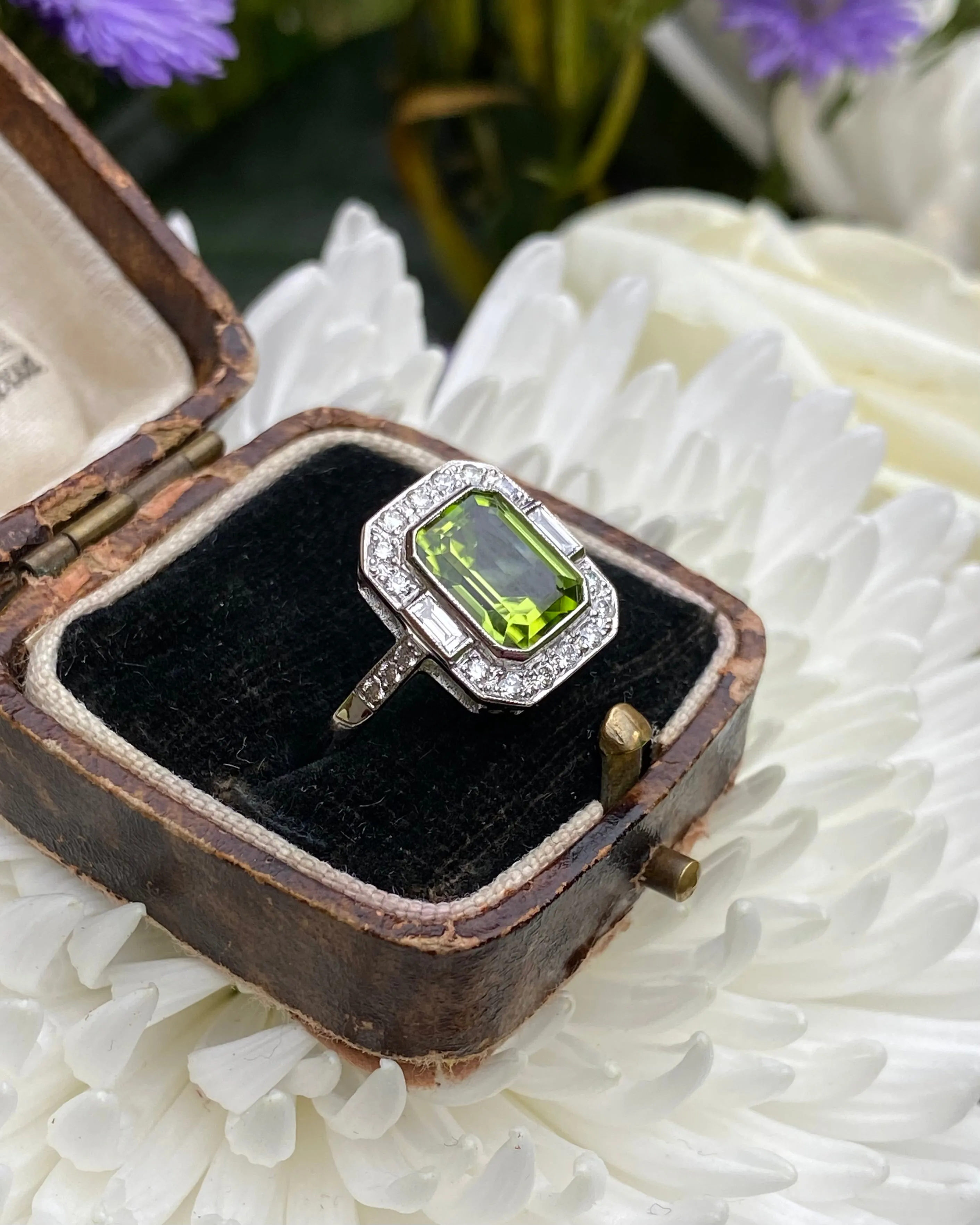 Art Deco Peridot and Diamond Platinum Ring 0.45ct   2.0ct