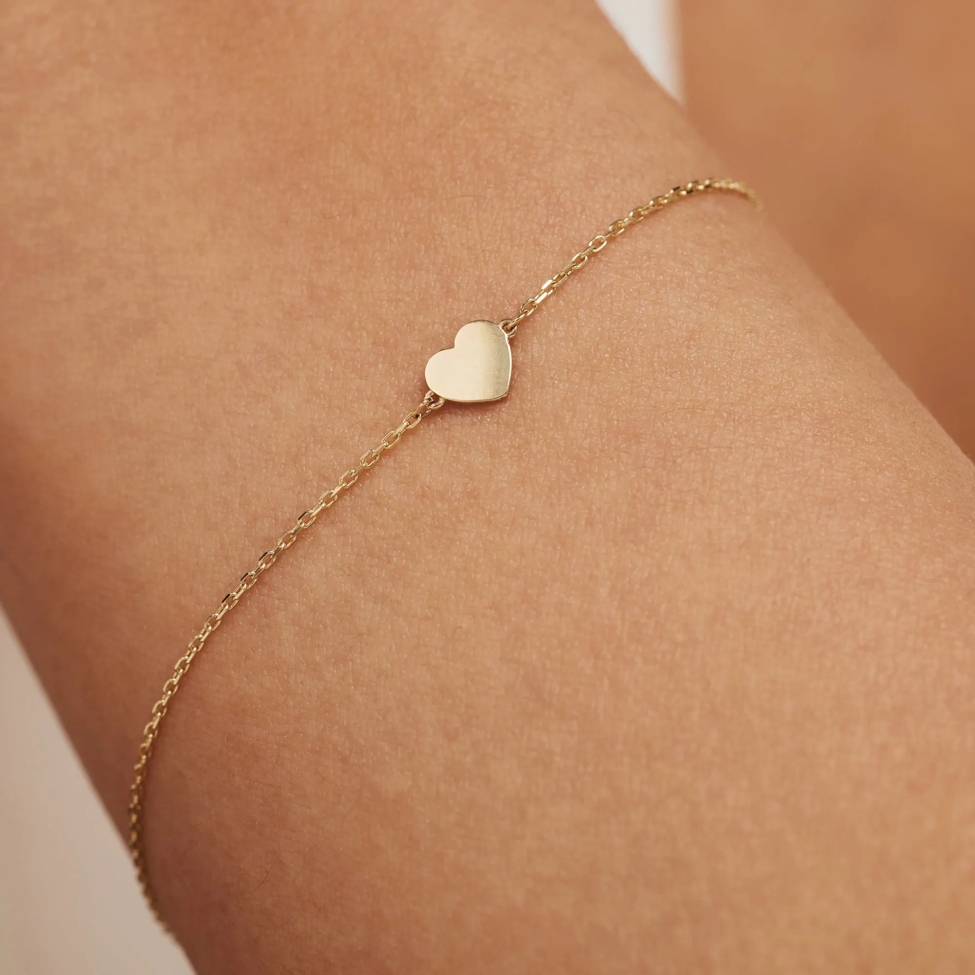 Belleville Amore 14 karat gold bracelet with heart