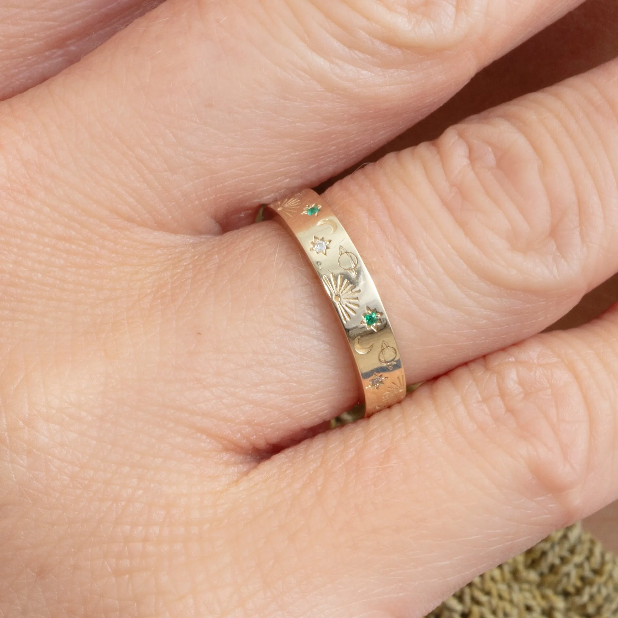 Celestial Motif Emerald Diamond Ring, Journi