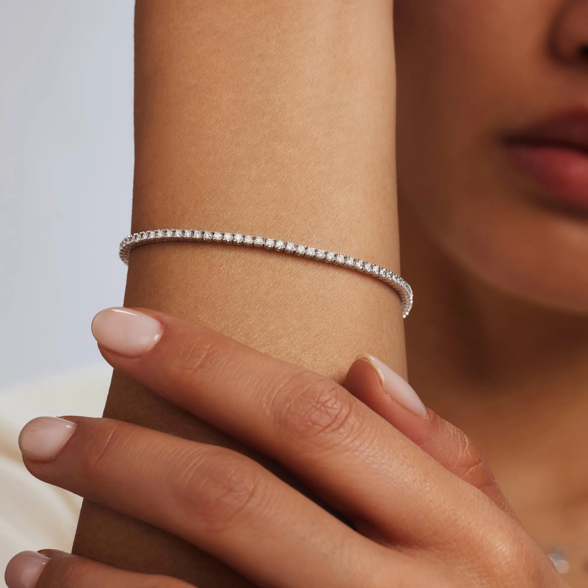 De la Paix Madeline 14 karat white gold bracelet with diamond 1.08 ct