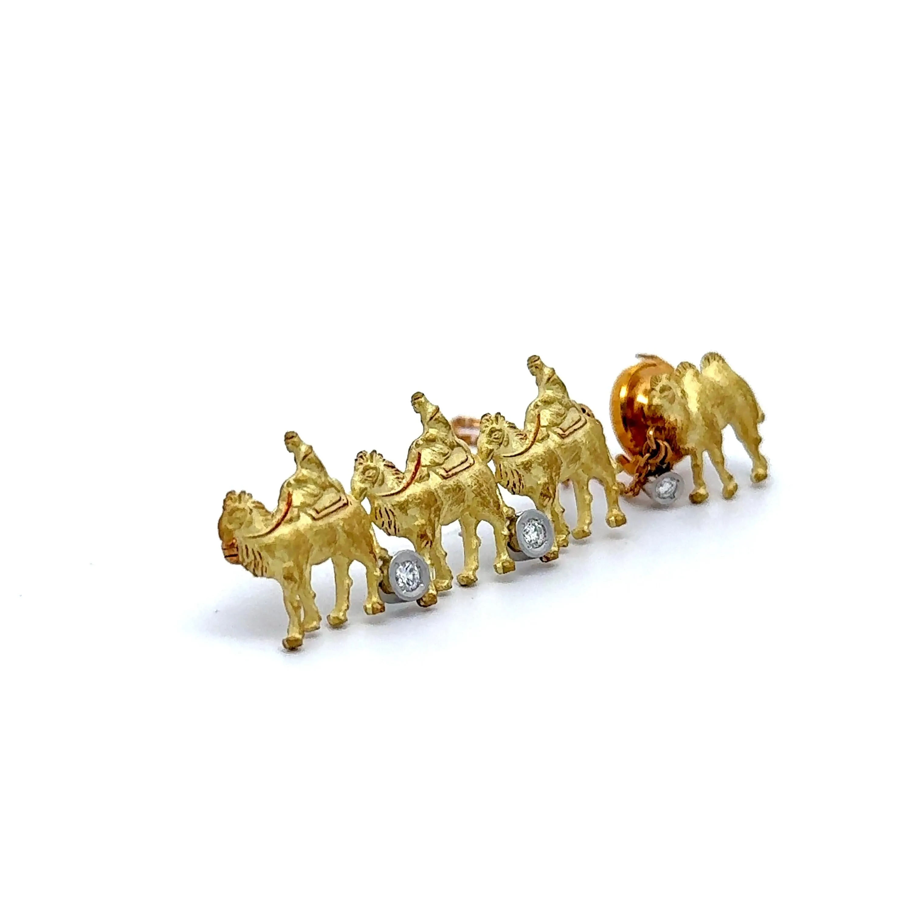 Diamond 18k Yellow Gold Camel with Riders Brooch Tie-Pin Chain
