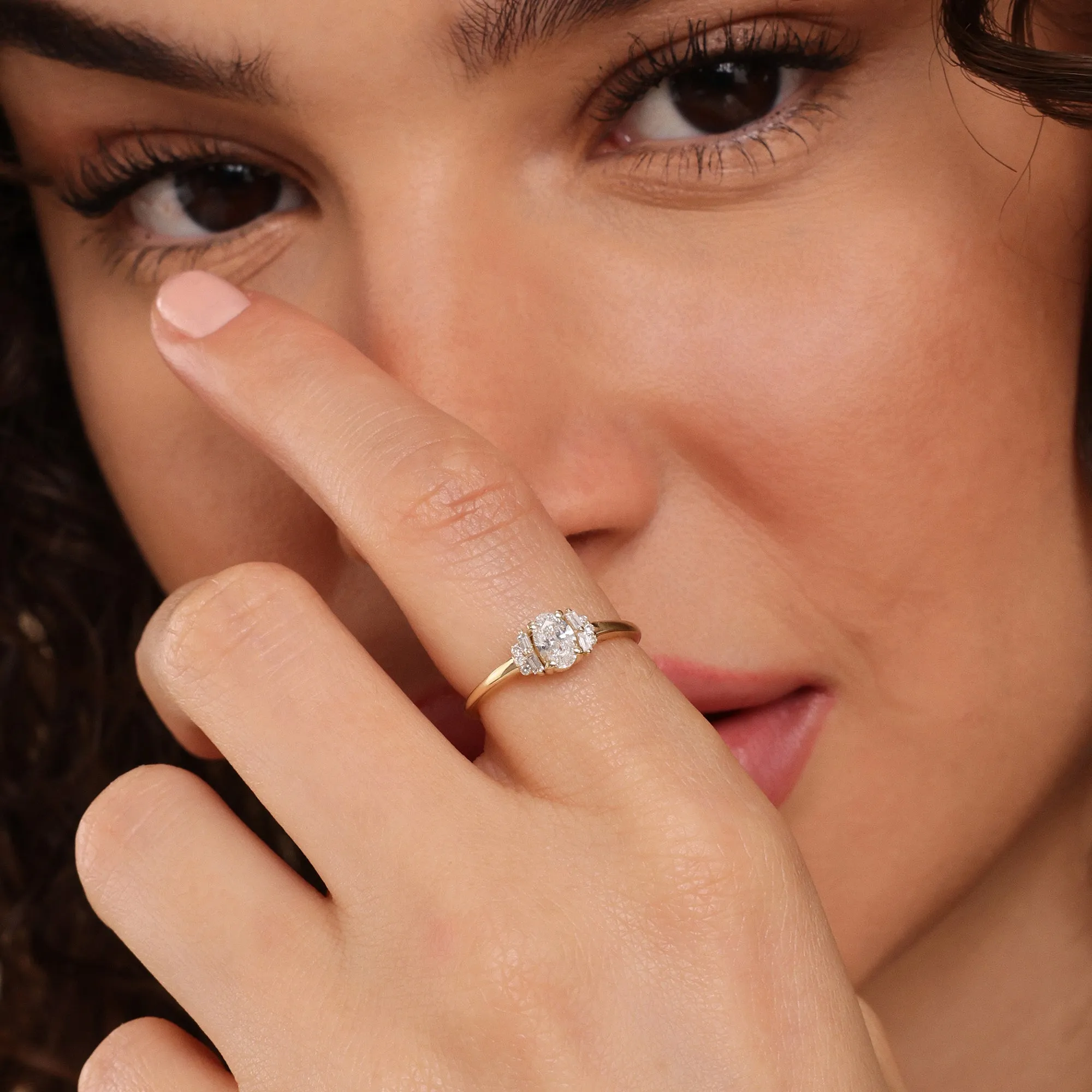 Diamond Cluster Engagement Ring, Nera
