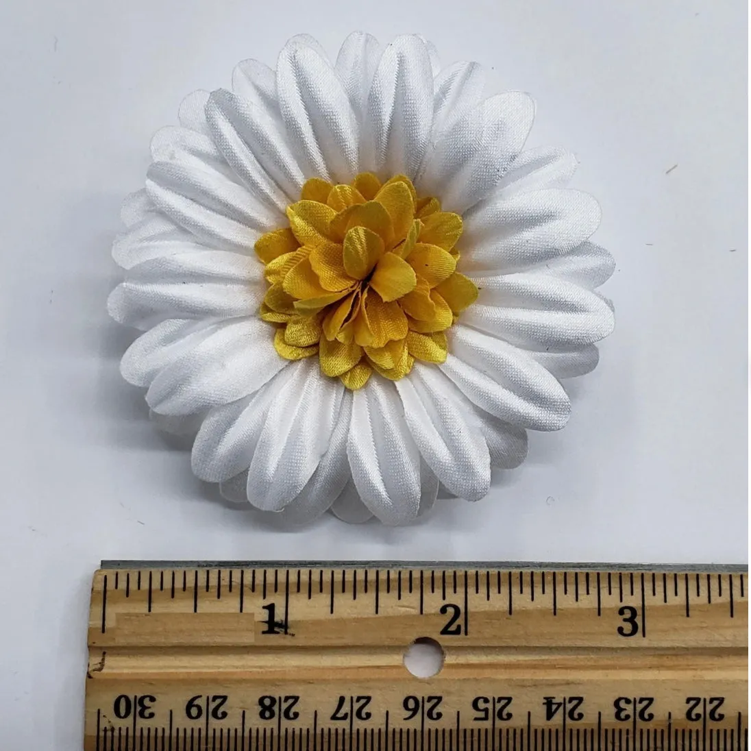 Empower Flower Pin - White Daisy