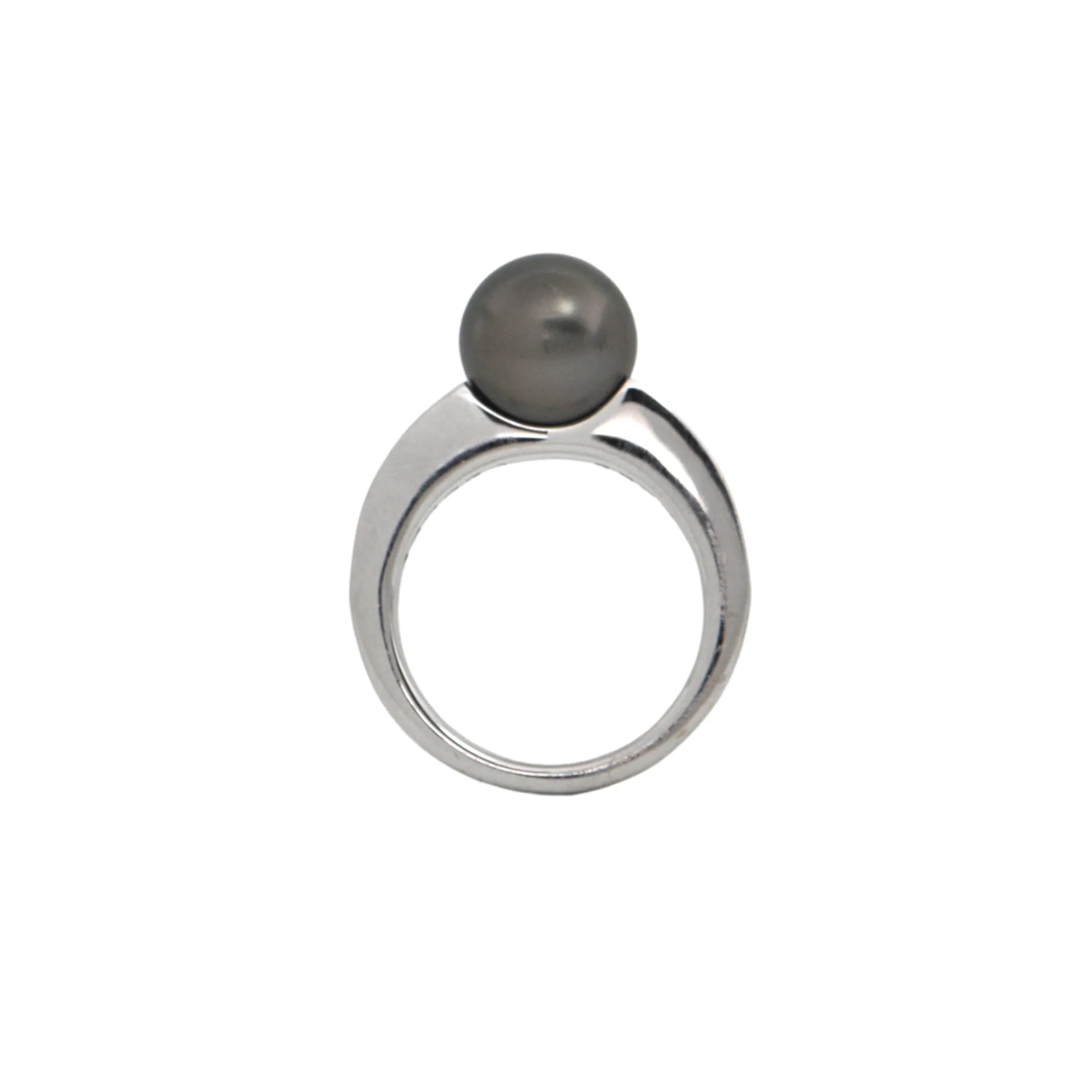 Estate Mikimoto Elements of Fire Collection Tahitian Pearl and Sapphire Gold Ring