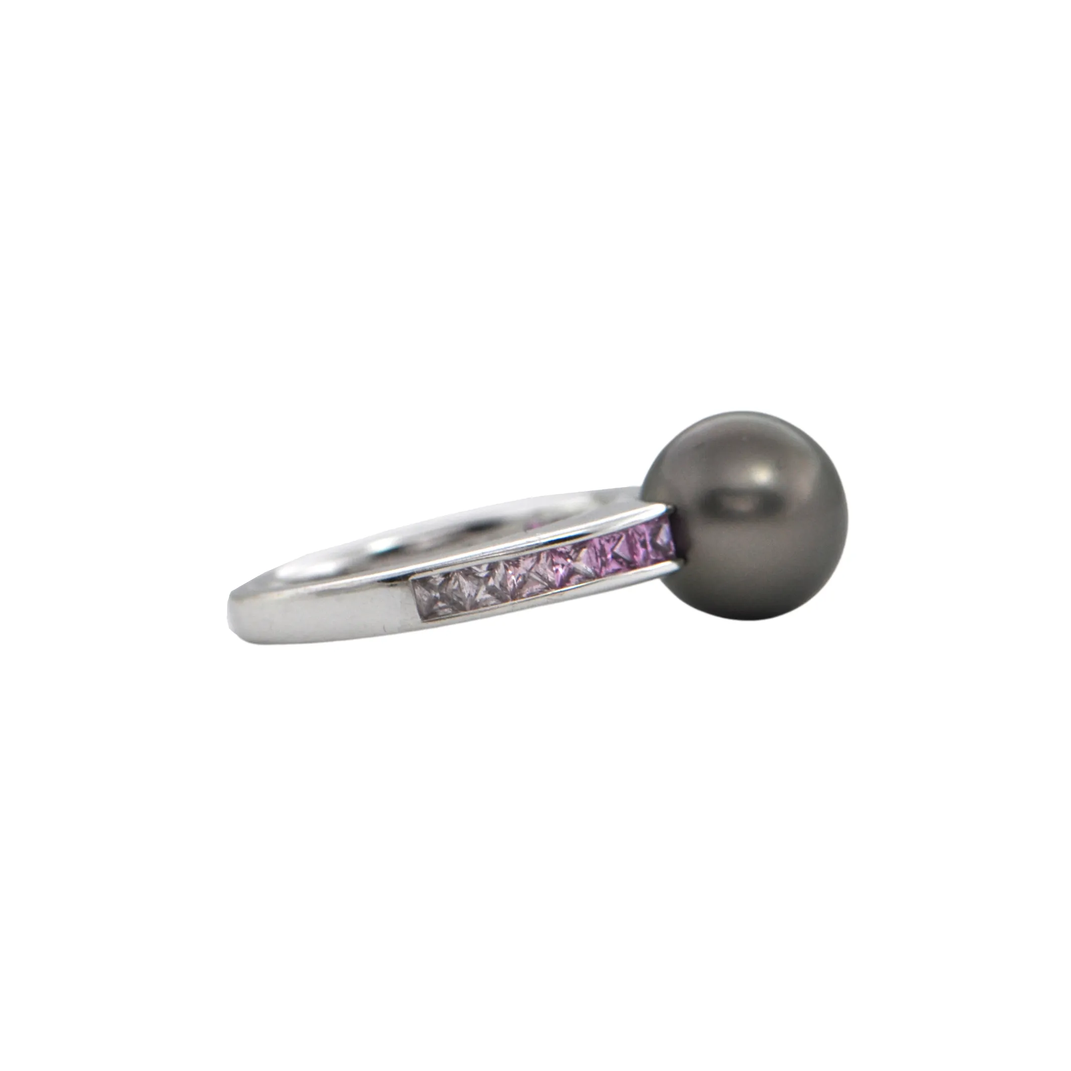Estate Mikimoto Elements of Fire Collection Tahitian Pearl and Sapphire Gold Ring