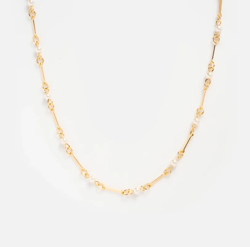Floating Pearl Necklace