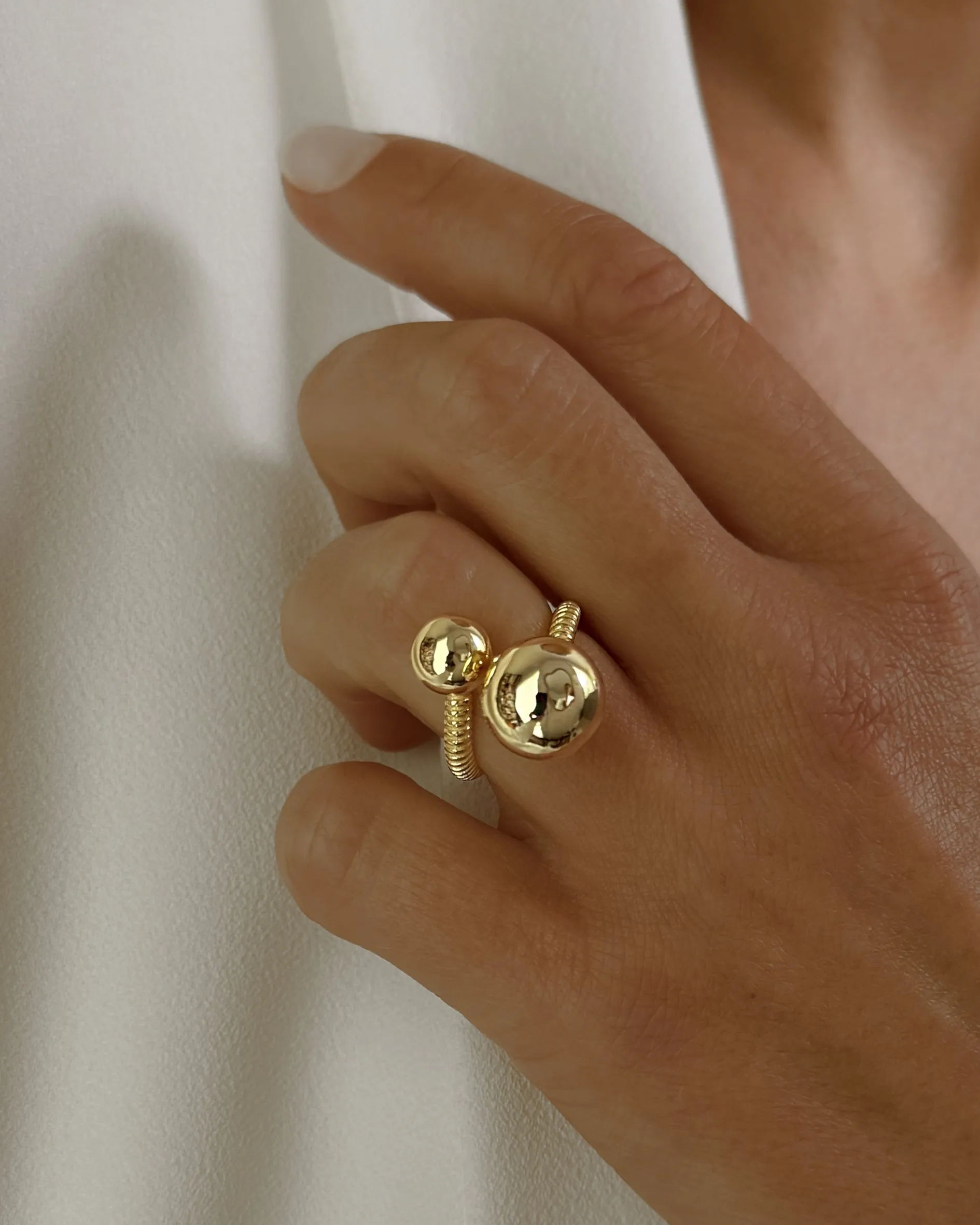 Gold ring 18k yellow gold