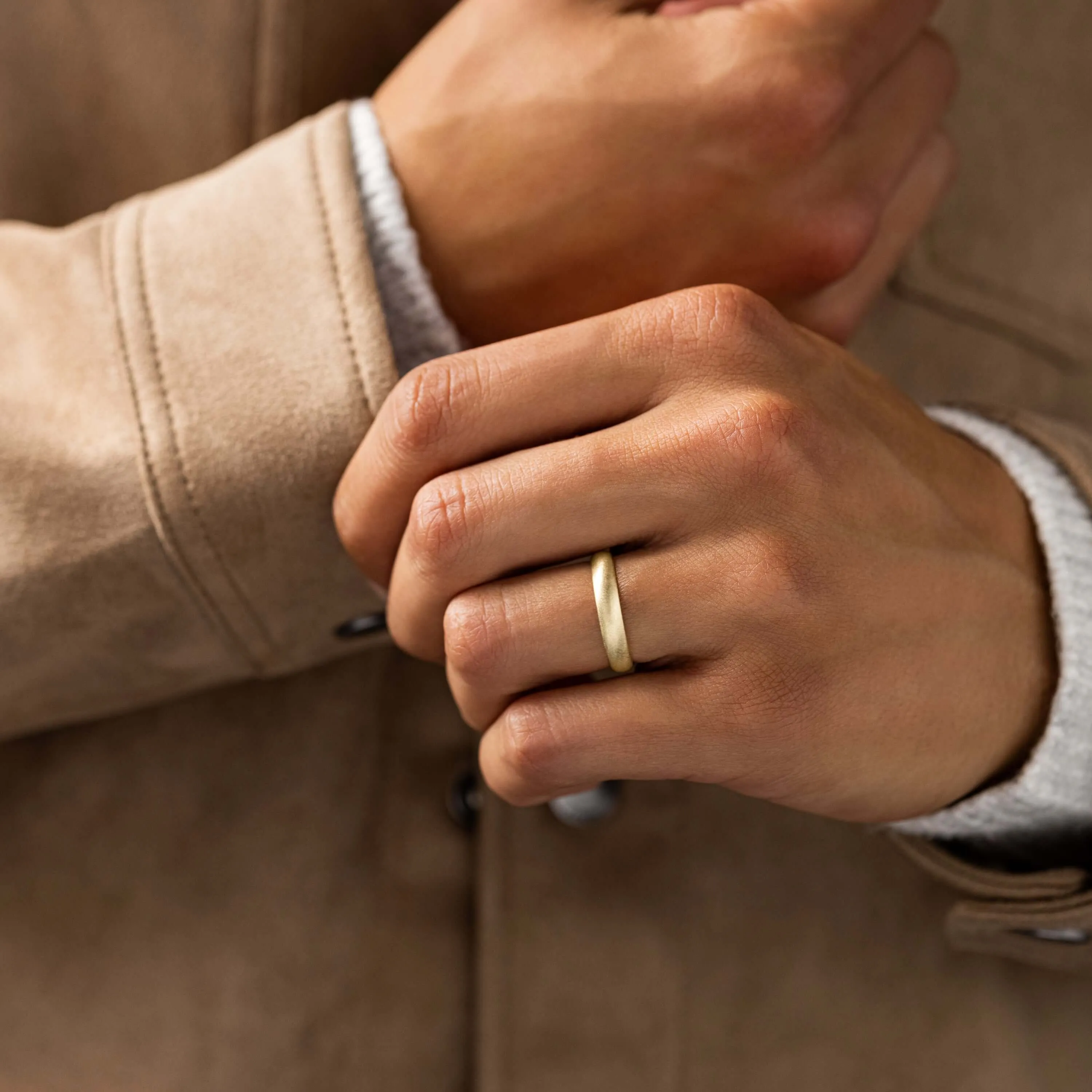 Half Round Band