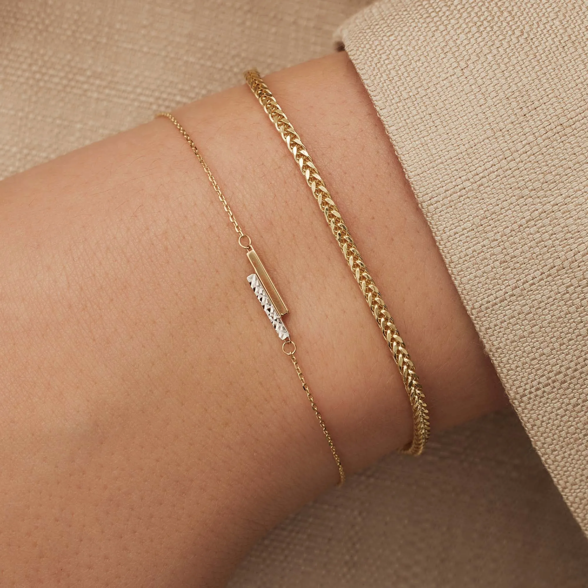 Le Marais Alice 14 karat gold bracelet with 2 rods