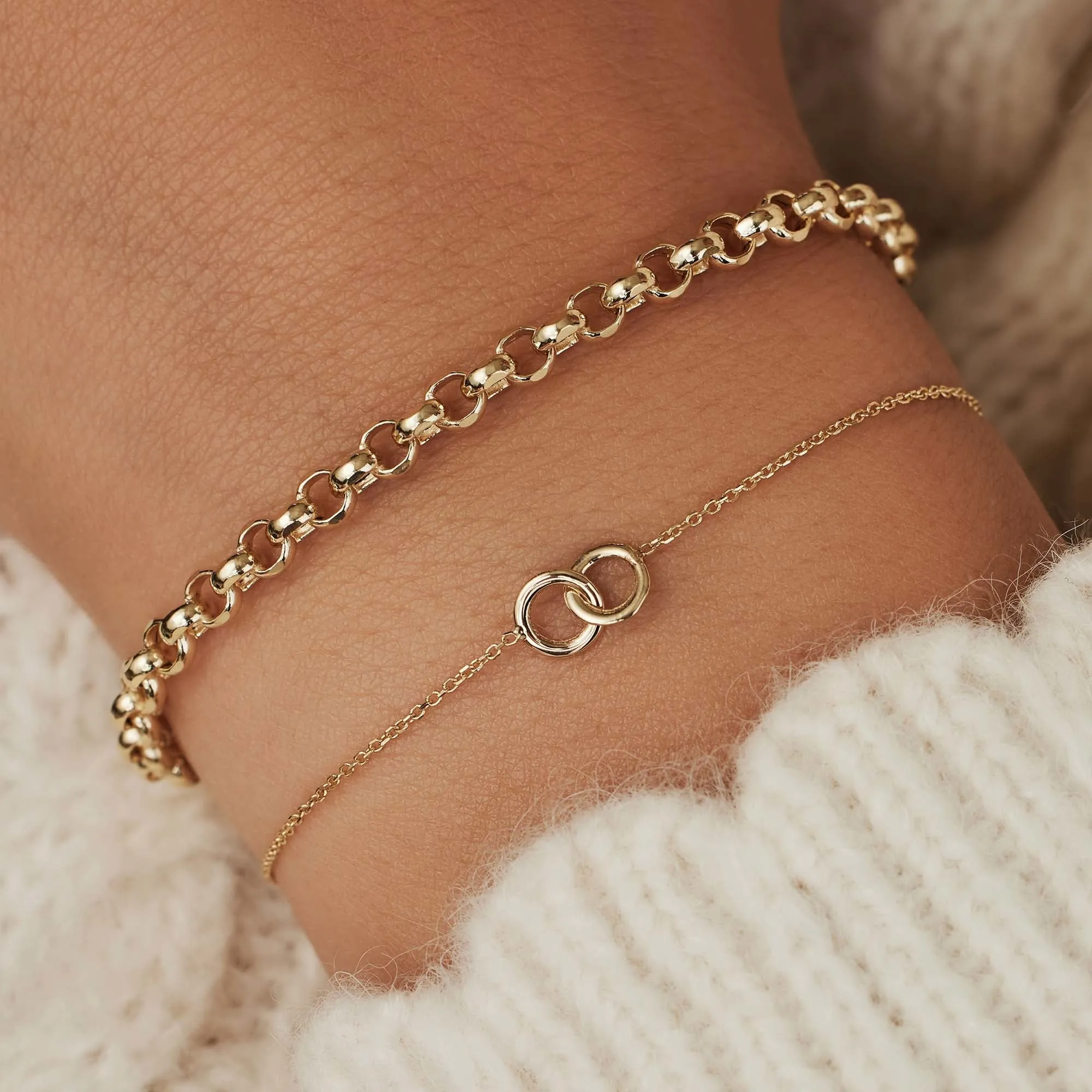 Le Marais Zo?? 14 karat gold bracelet with rings