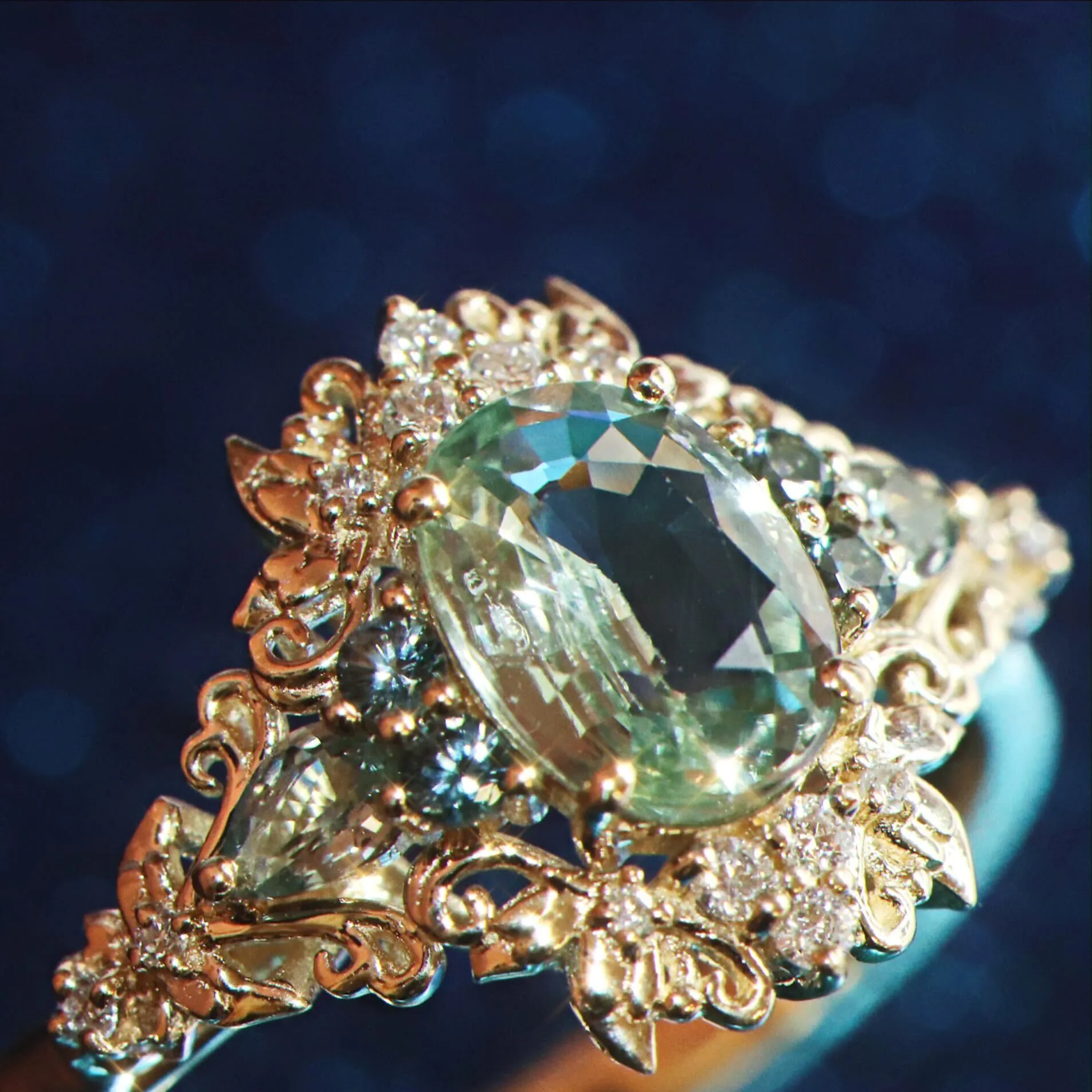 Mariposa 14KT Ring with Sapphire and Diamonds Size 7