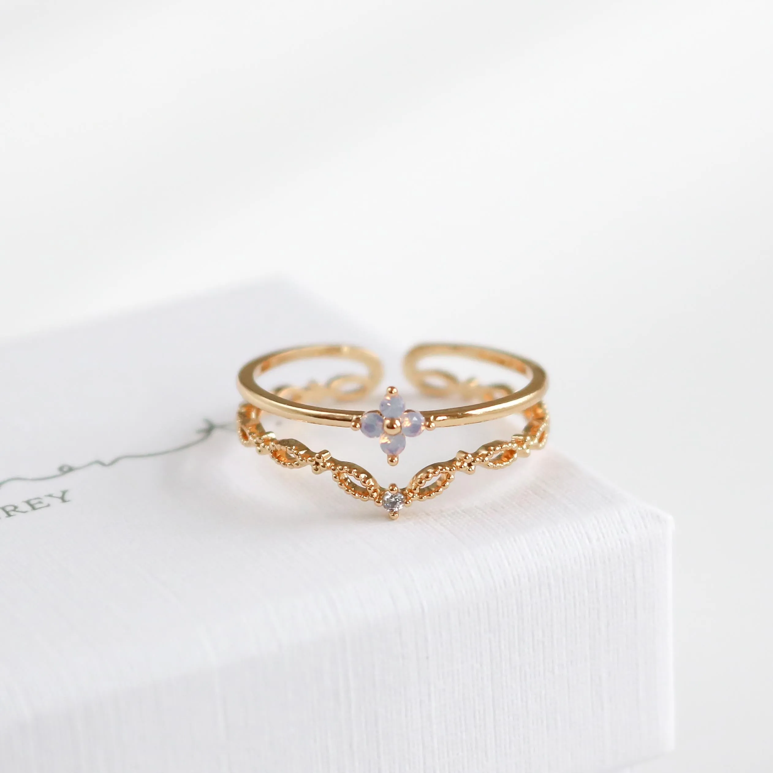 Melanie Blossom Ring