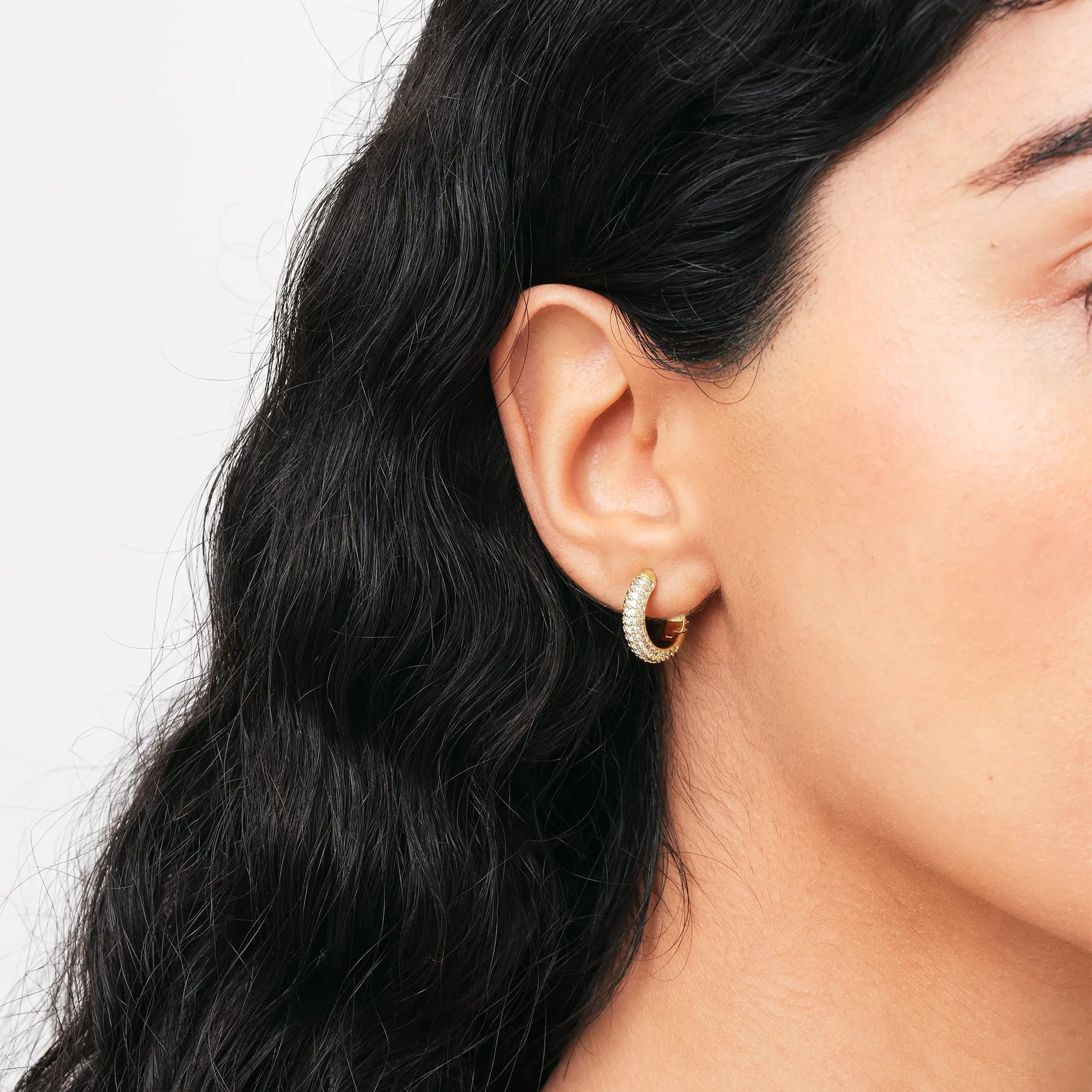 Pav?? Crystal Earrings Gold