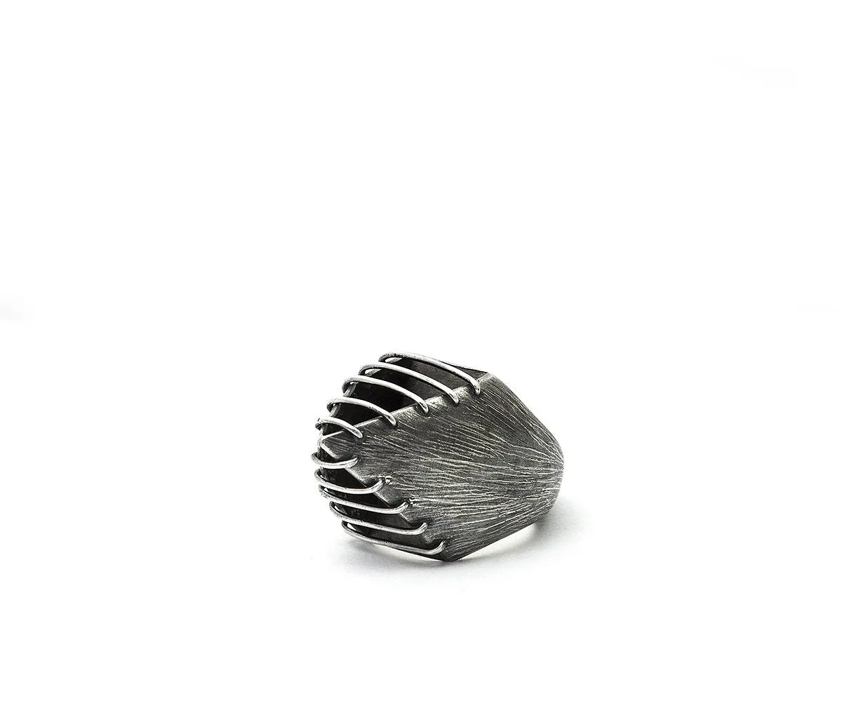 Rising Pyramid Stitch Ring
