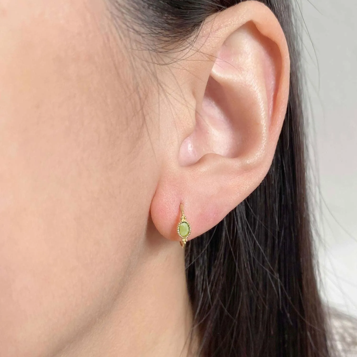 Small Creole Oval Earrings Green Tourmaline - 18k Gold