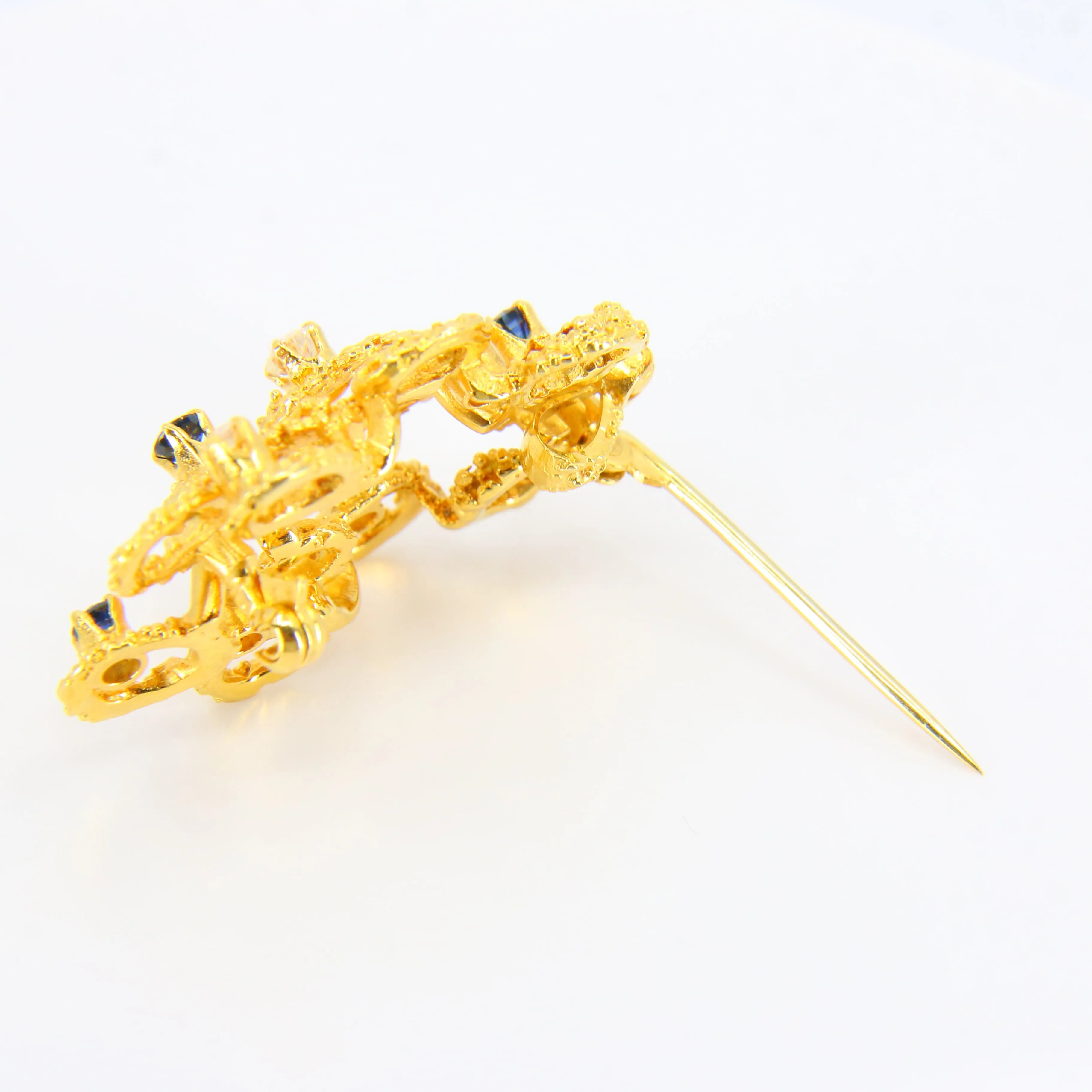 Vintage 18ct Diamond & Sapphire Gold Brooch Pendant, Textured Gold