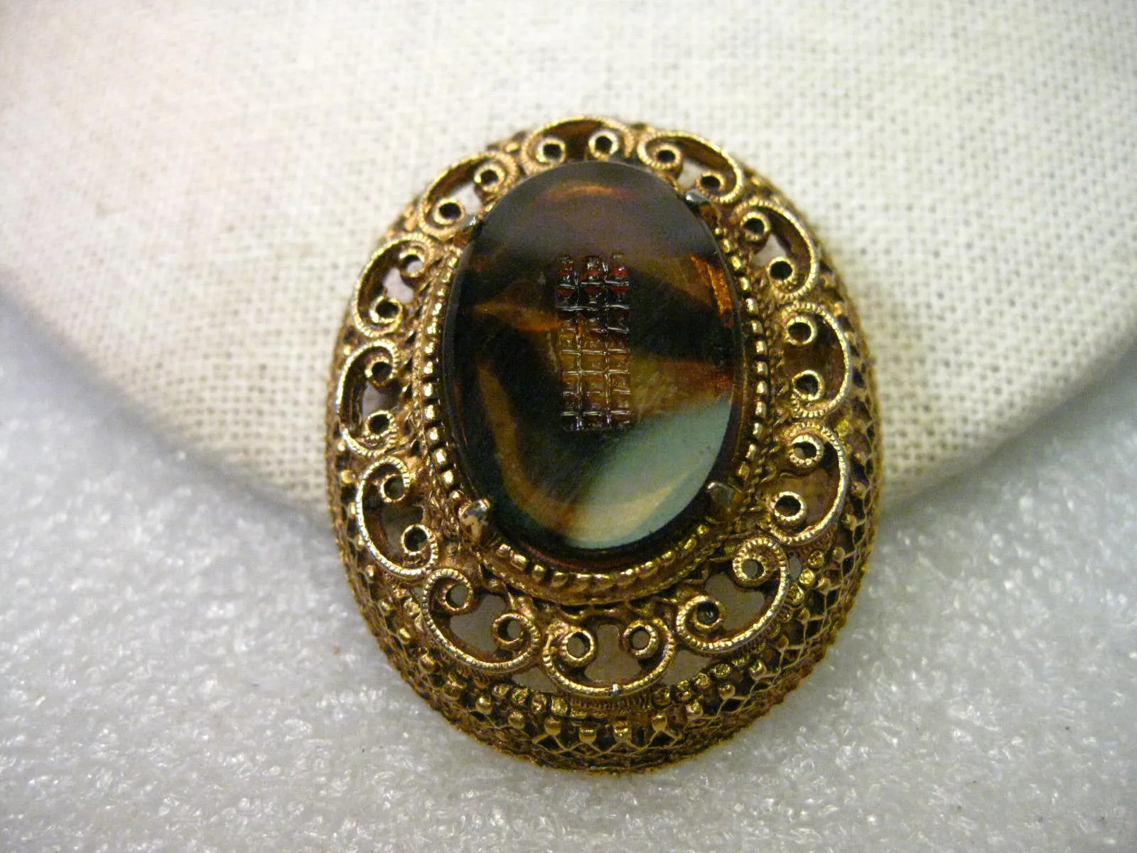 Vintage Amber Brown Glass Brooch, signed Florenza, Mid-Century, Cameo Style
