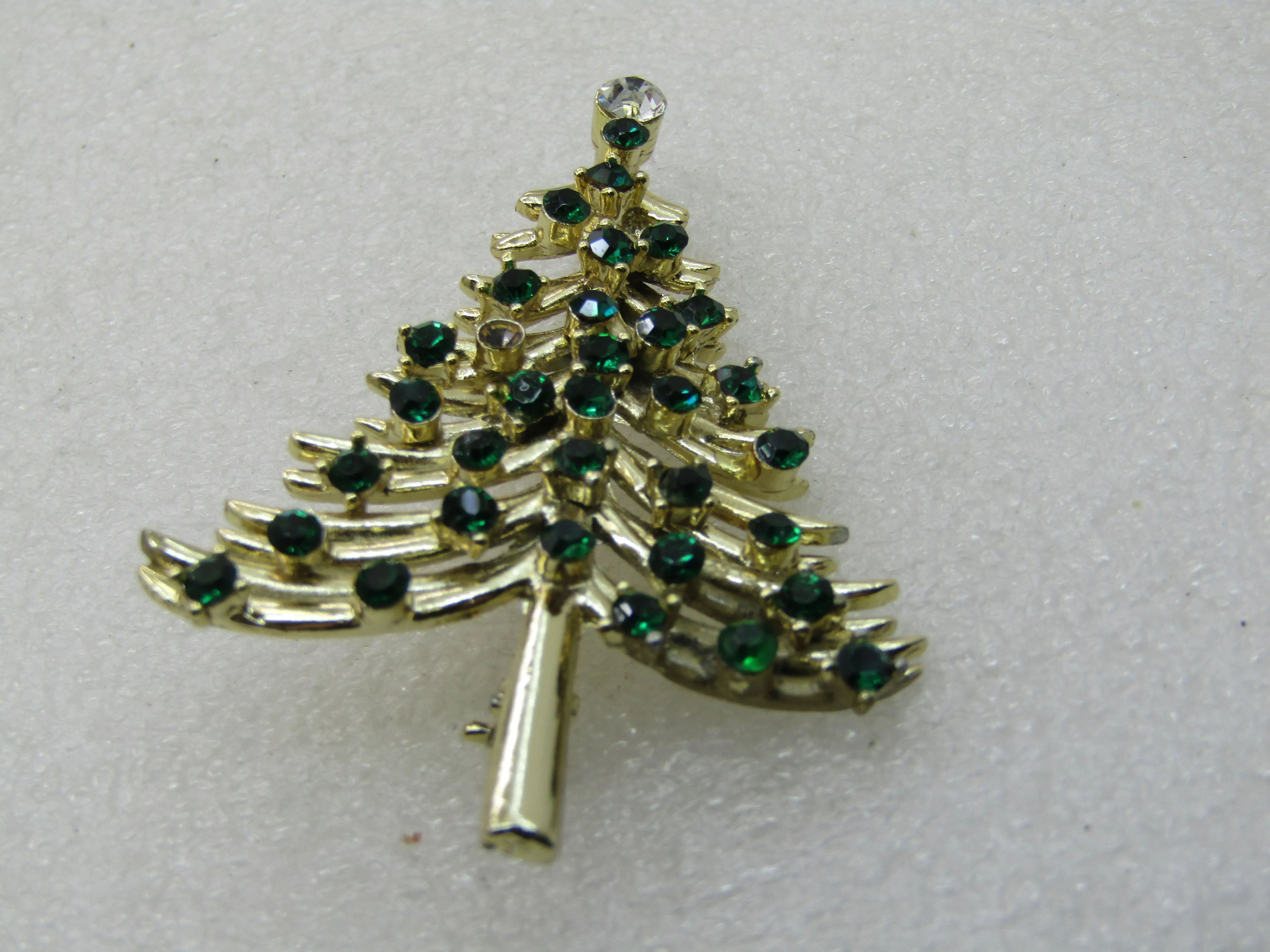Vintage Dodd's Green Rhinestone Christmas Tree, 2.5"  1960's