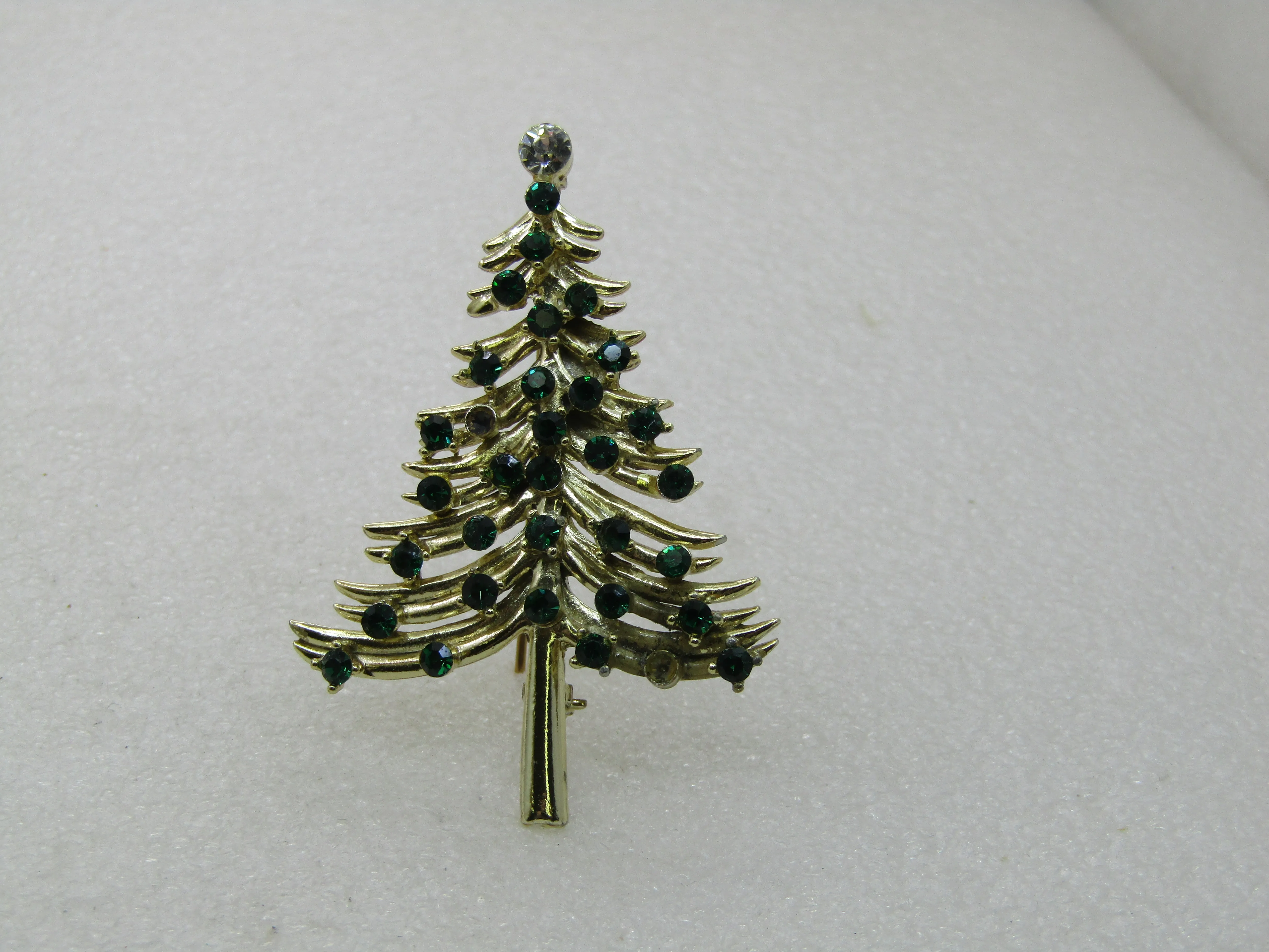 Vintage Dodd's Green Rhinestone Christmas Tree, 2.5"  1960's