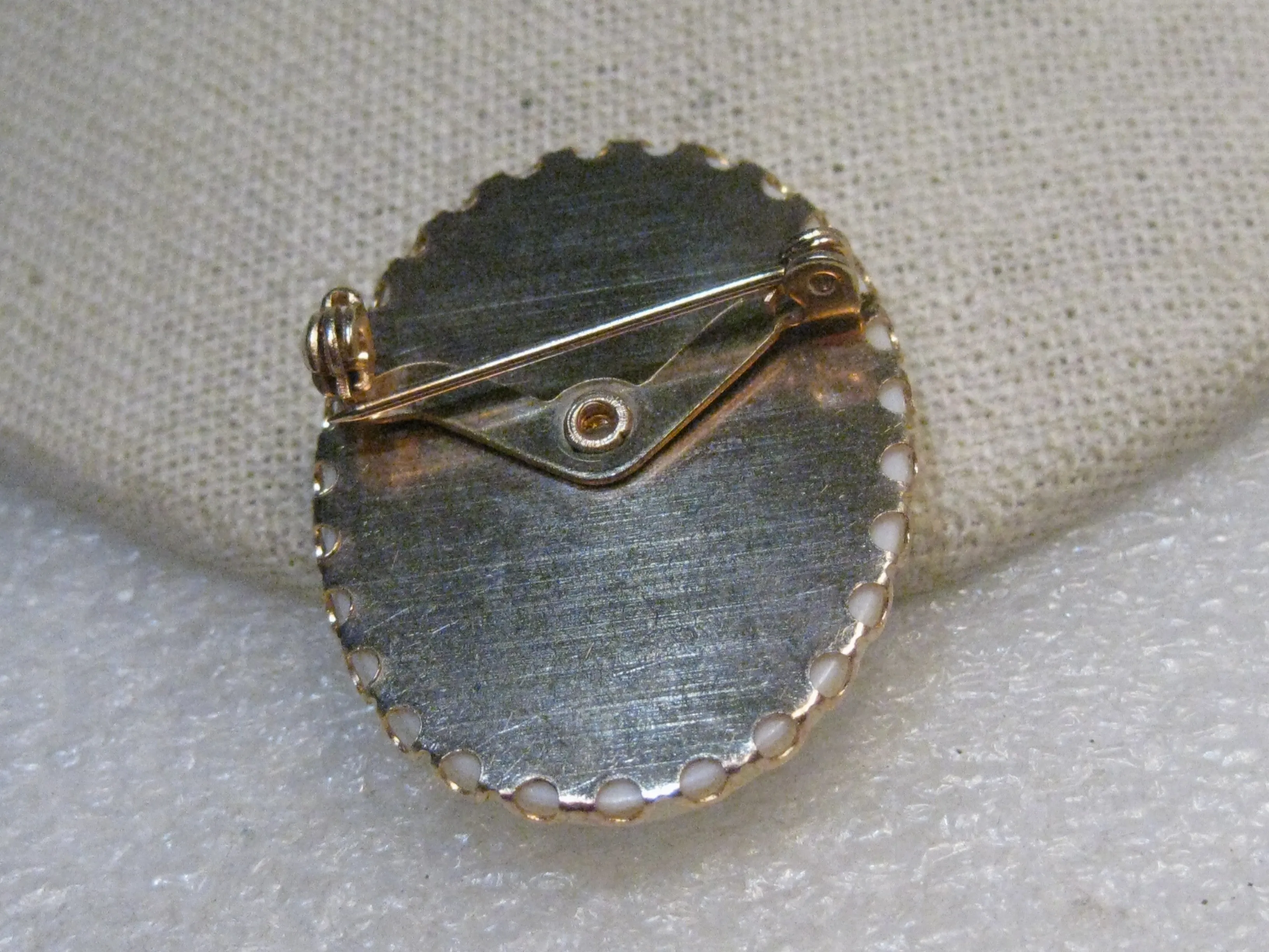 Vintage Floral Cameo Brooch, 1960's-1970s, Oval 1.5"