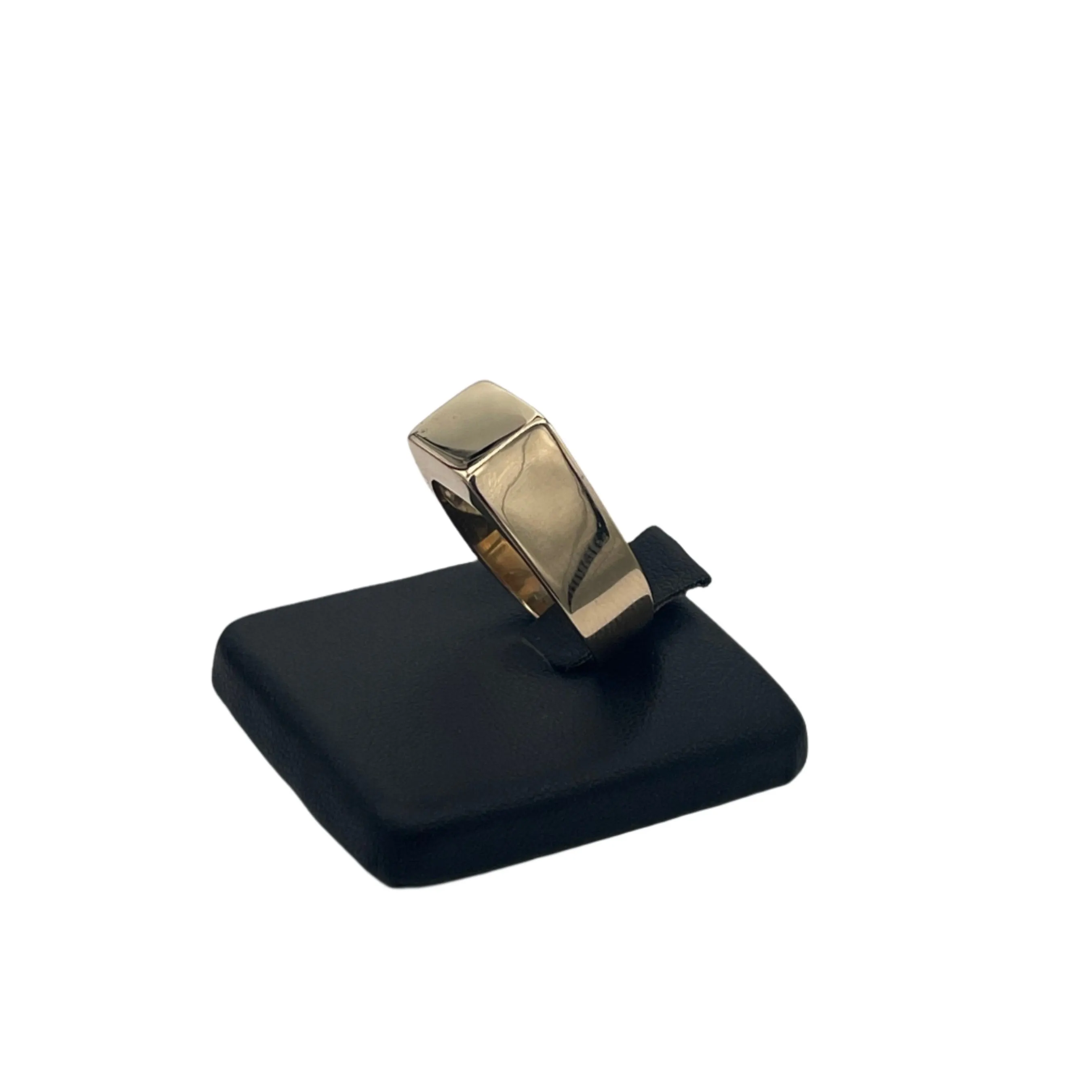 Vintage high polish rectangular 14k yellow gold signet ring
