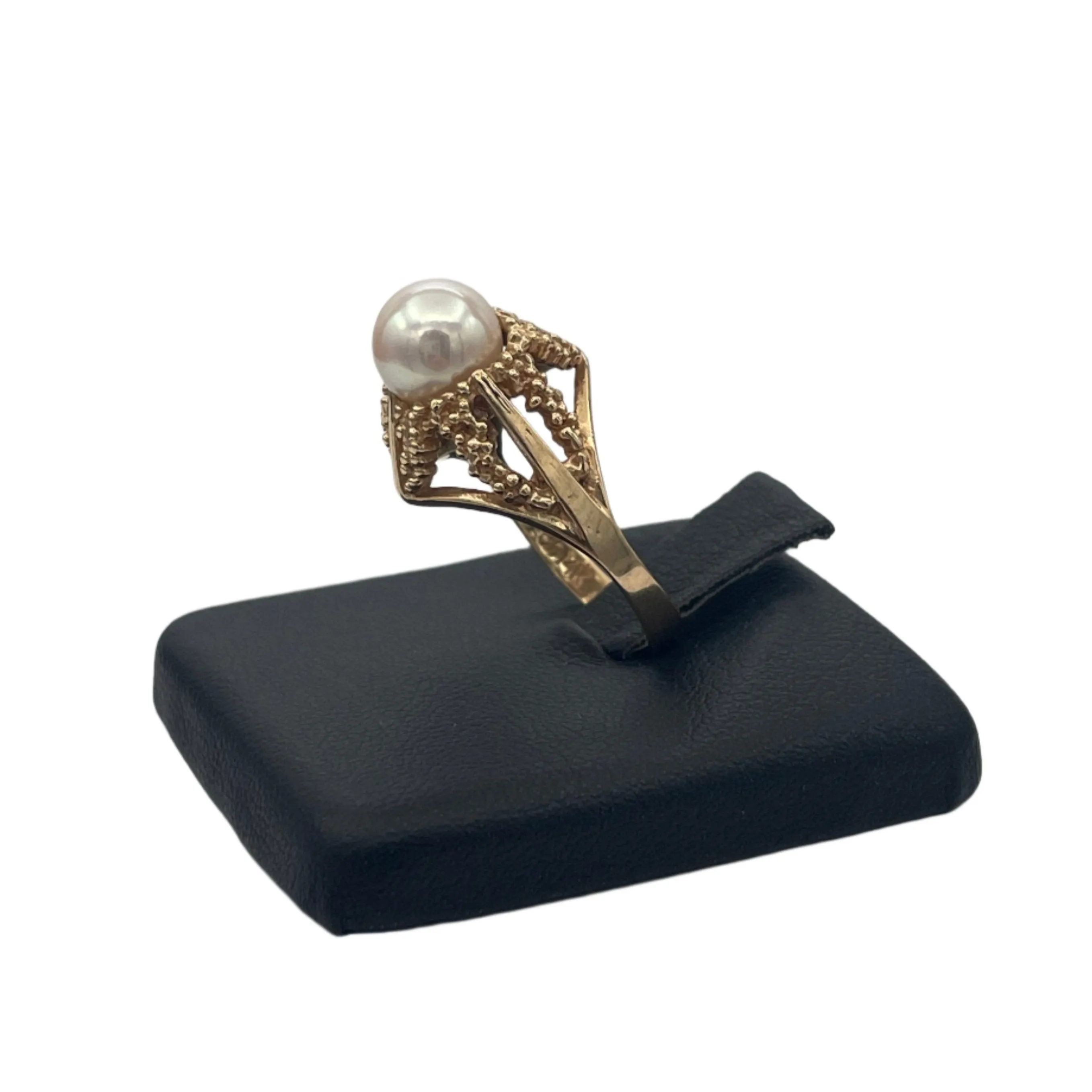 Vintage pearl 14k gold ring