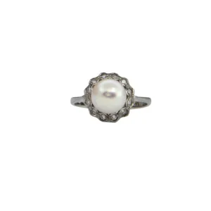 Vintage Pearl and Diamond 18K Gold Ring